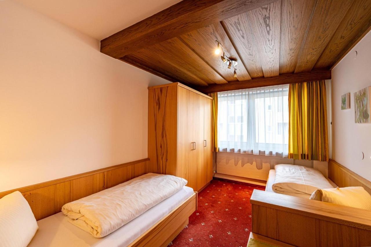 Rustika - Appartements & Spa Ehrwald Ngoại thất bức ảnh