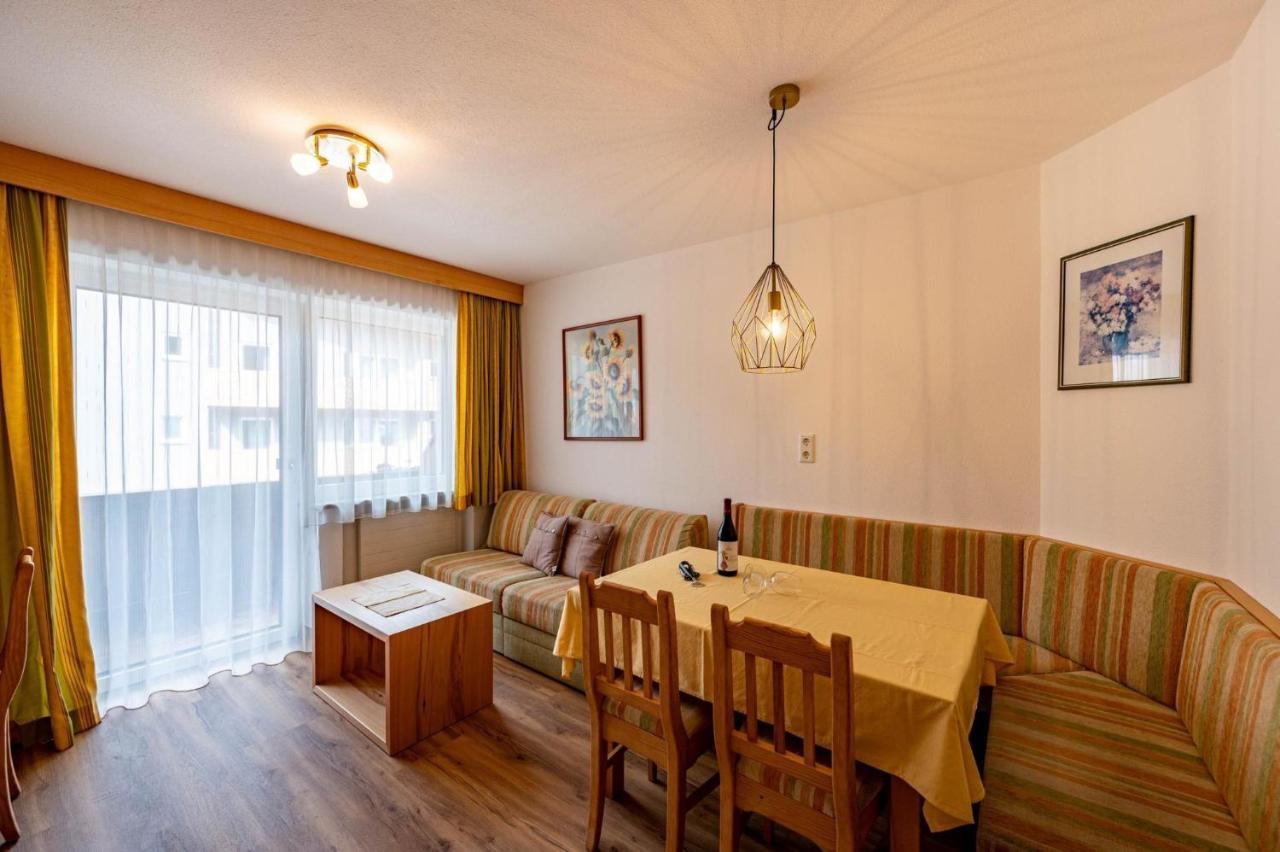 Rustika - Appartements & Spa Ehrwald Ngoại thất bức ảnh