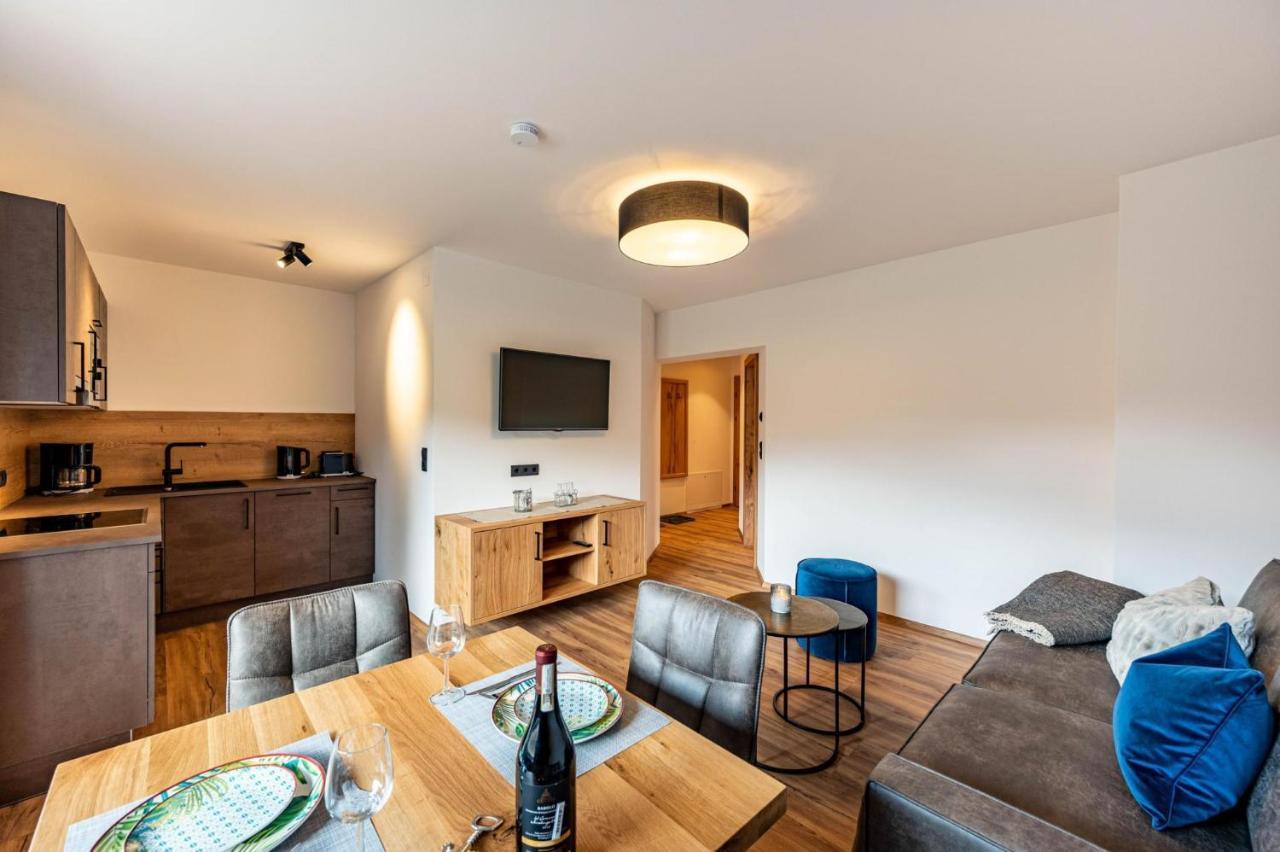 Rustika - Appartements & Spa Ehrwald Ngoại thất bức ảnh
